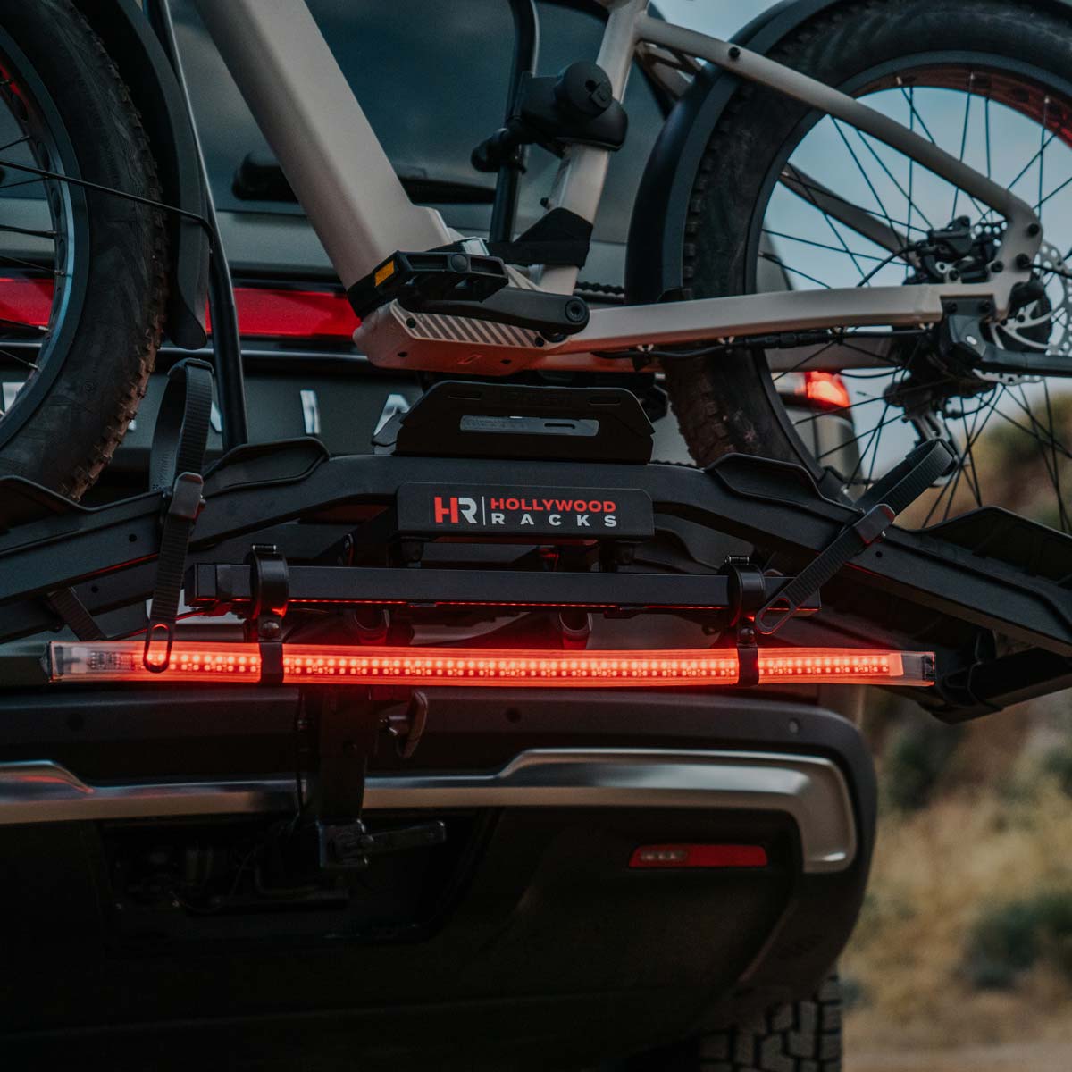 Hollywood Destination E LED Light Bar