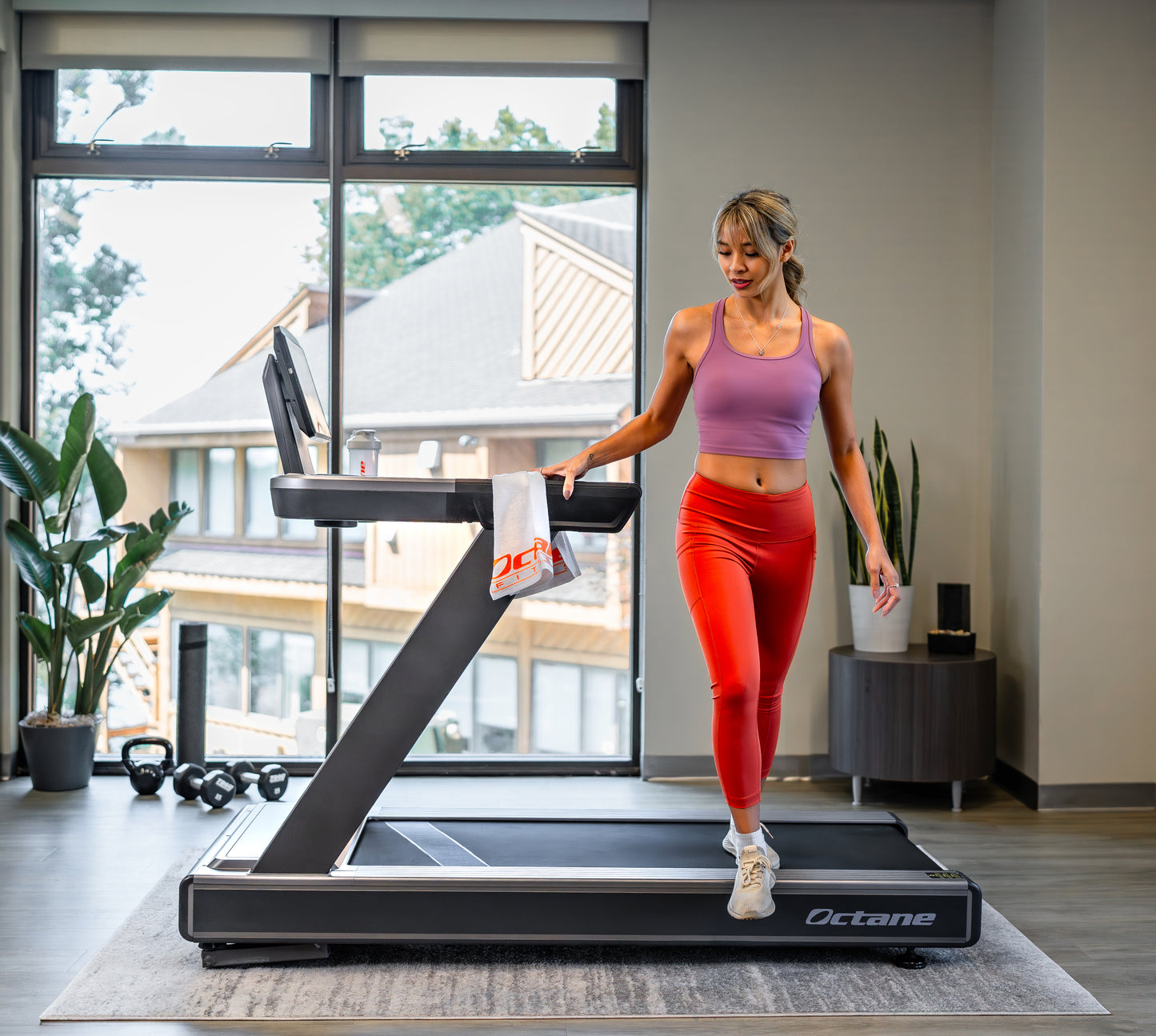 Octane OC100 Treadmill